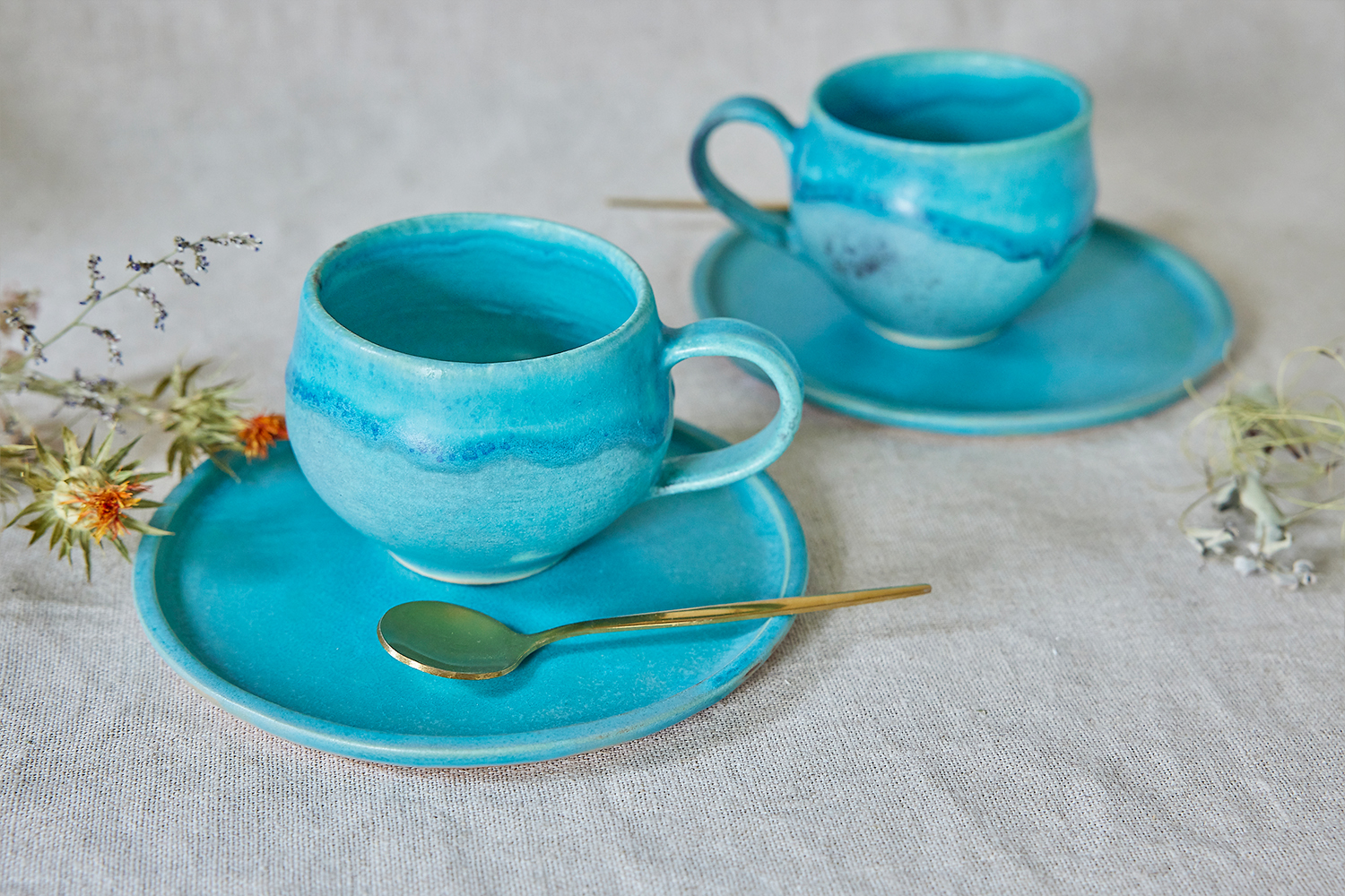 トルコブルーのマグカップ＆トレー　ペア